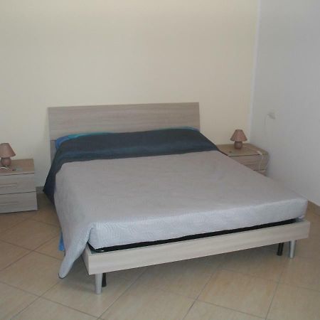 Giulietta E Romeo Bed and Breakfast Πεσκιέρα ντελ Γκάρντα Εξωτερικό φωτογραφία