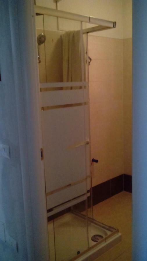 Giulietta E Romeo Bed and Breakfast Πεσκιέρα ντελ Γκάρντα Εξωτερικό φωτογραφία