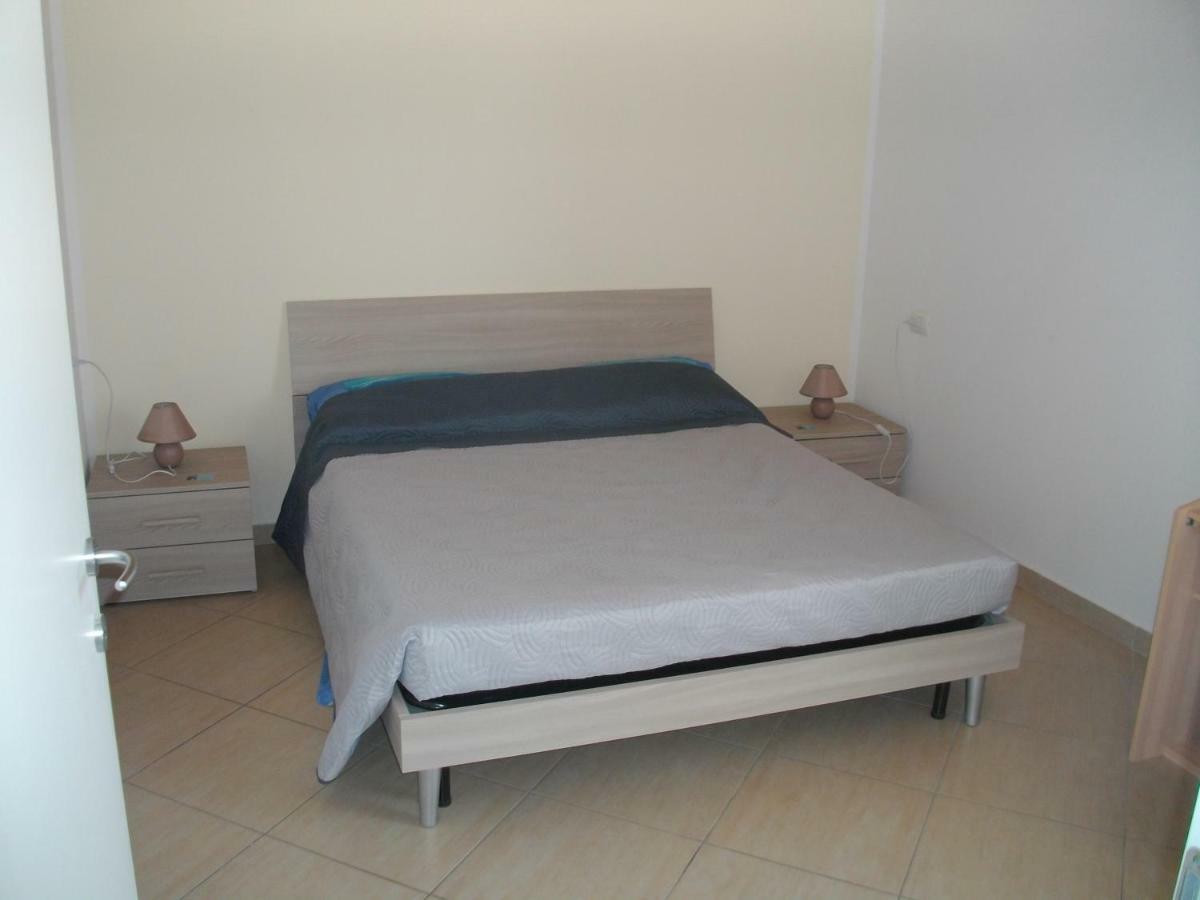 Giulietta E Romeo Bed and Breakfast Πεσκιέρα ντελ Γκάρντα Εξωτερικό φωτογραφία