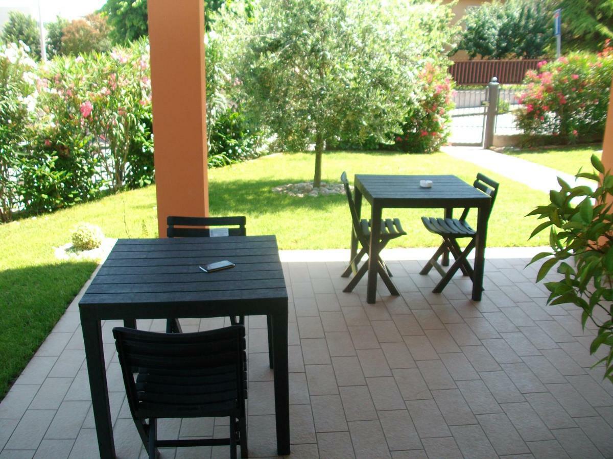 Giulietta E Romeo Bed and Breakfast Πεσκιέρα ντελ Γκάρντα Εξωτερικό φωτογραφία